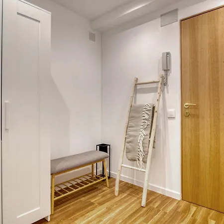 Marinas Apartment